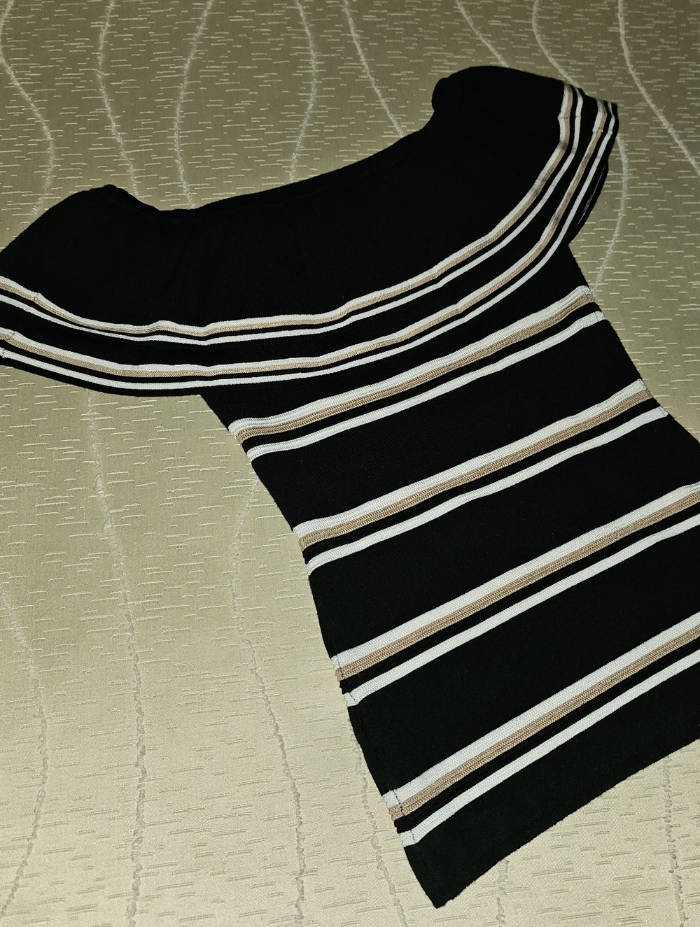 WHBM 2 Piece Knit Off the Shoulder Top with Pencil Skirt